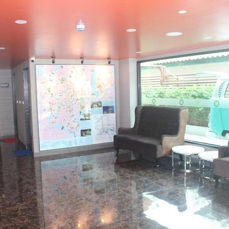 H-District Boutique Poshotel Бангкок Екстер'єр фото