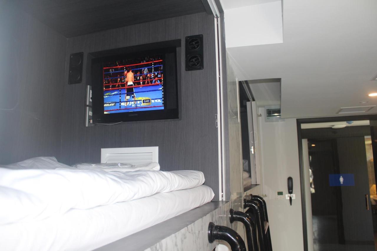 H-District Boutique Poshotel Бангкок Екстер'єр фото